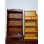 2 SMALL FREE STANDING BOOK CASES EACH HAVING SINGLE DRAWER