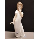 LARGE NAO FIGURE BY LLADRO GIRL GASPING
