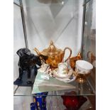 A LOT INC ROYAL WINTON GOLD TEAPOT CREAM AND SUGAR COVENCROFT LABRADOR ETC