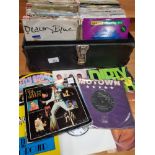 SMALL CASE CONTAINING VARIOUS 45S RECORDS INCLUDES ELVIS AND MOTOWN ETC