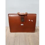 VINTAGE LEATHER BRIEF CASE WITH BRASS LOCK