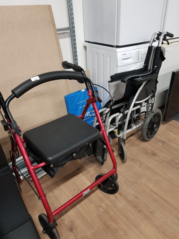 A WALKING AID TOGETHER WITH WHEELCHAIR