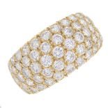 VAN CLEEF & ARPELS - an 18ct gold diamond ring.