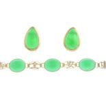 A jade jewellery set.