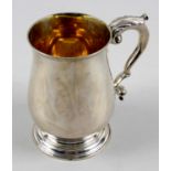 A George III silver pint mug,