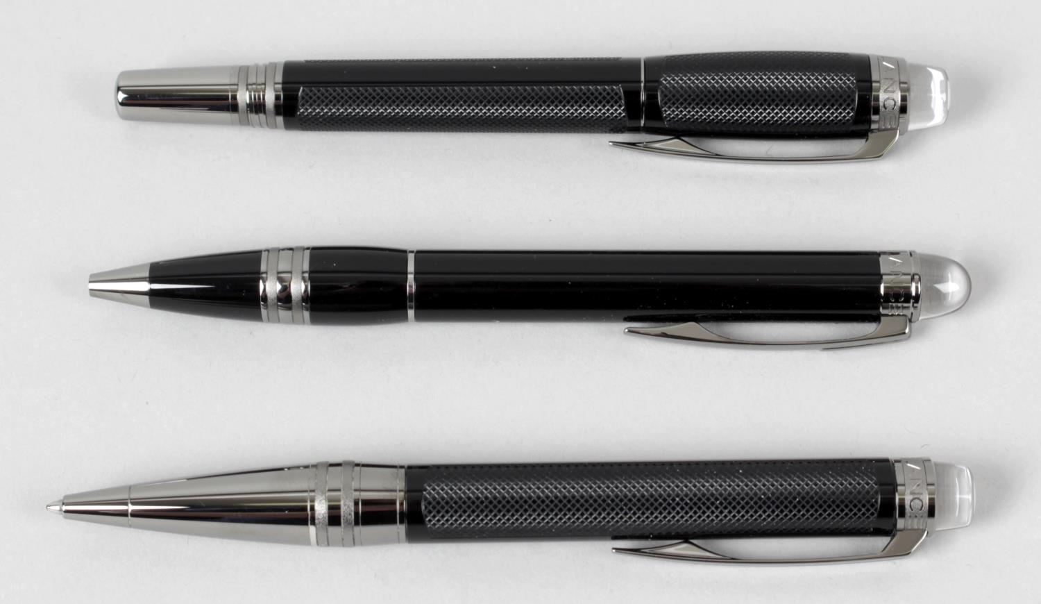 Three Montblanc Starwalker pens,