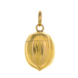 An early 20th century 18ct gold pendant vinaigrette.