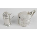 A George III silver mustard pot,