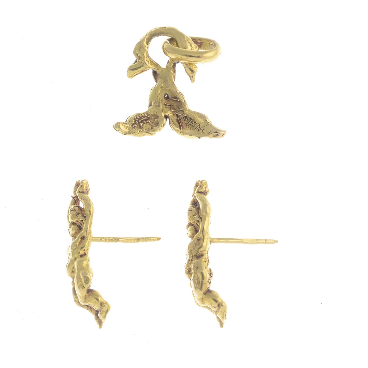 A pair of 18ct gold earrings and a pendant. - Image 2 of 2