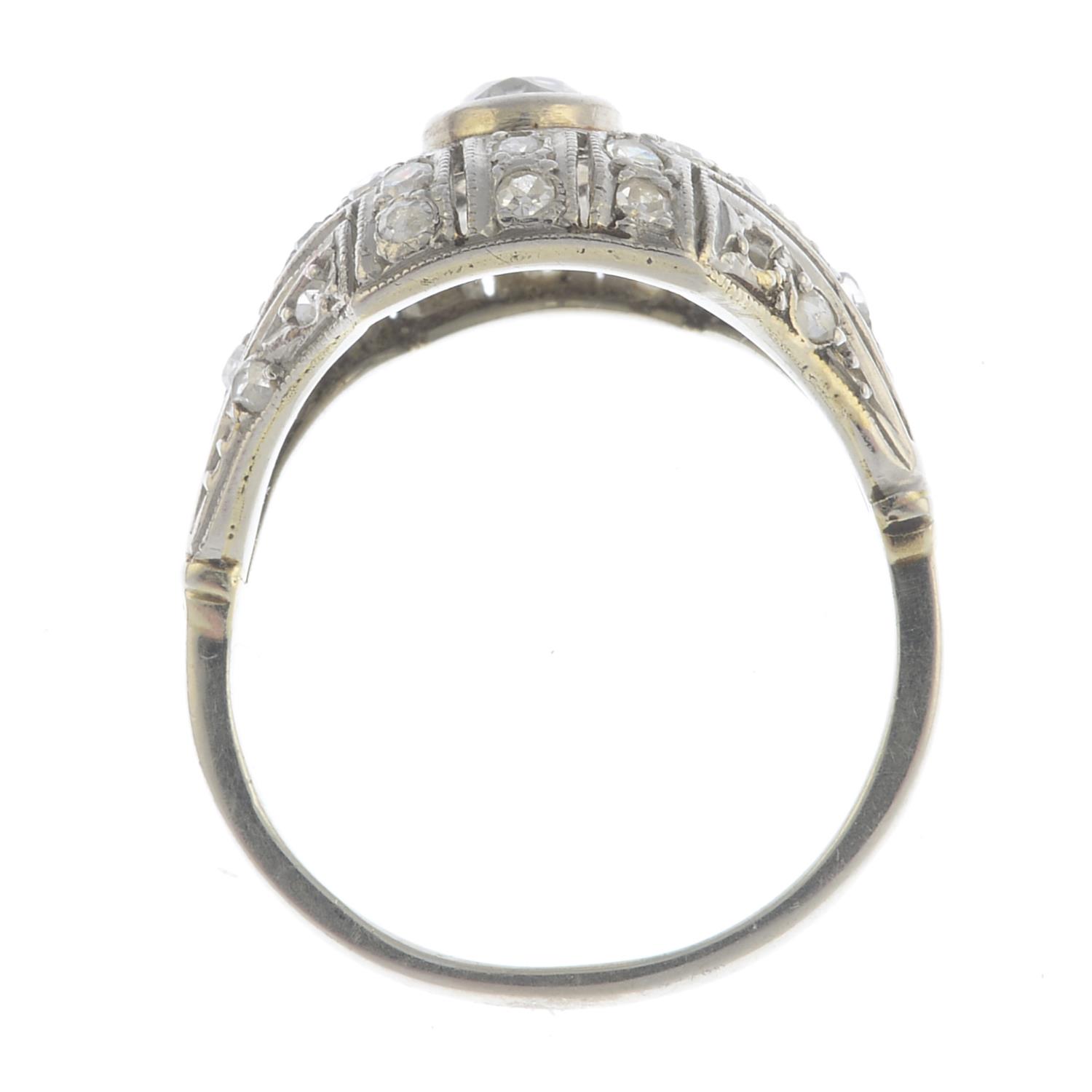 A diamond dress ring. - Image 2 of 3