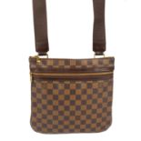 LOUIS VUITTON - a Damier Bosphore messenger bag.