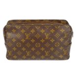 LOUIS VUITTON - a Monogram GM Toiletry pouch.