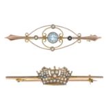 Three early 20th century 9ct gold aquamarine and split pearl brooches.Lengths 4.2 to 5.1cms.