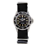 ROLEX - a gentleman's Oyster Perpetual Submariner wrist watch.