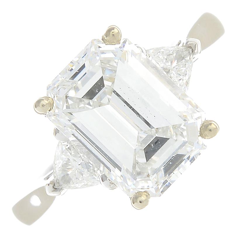 An 18ct gold rectangular-shape diamond single-stone ring, with triangular-shape diamond sides. - Image 2 of 3