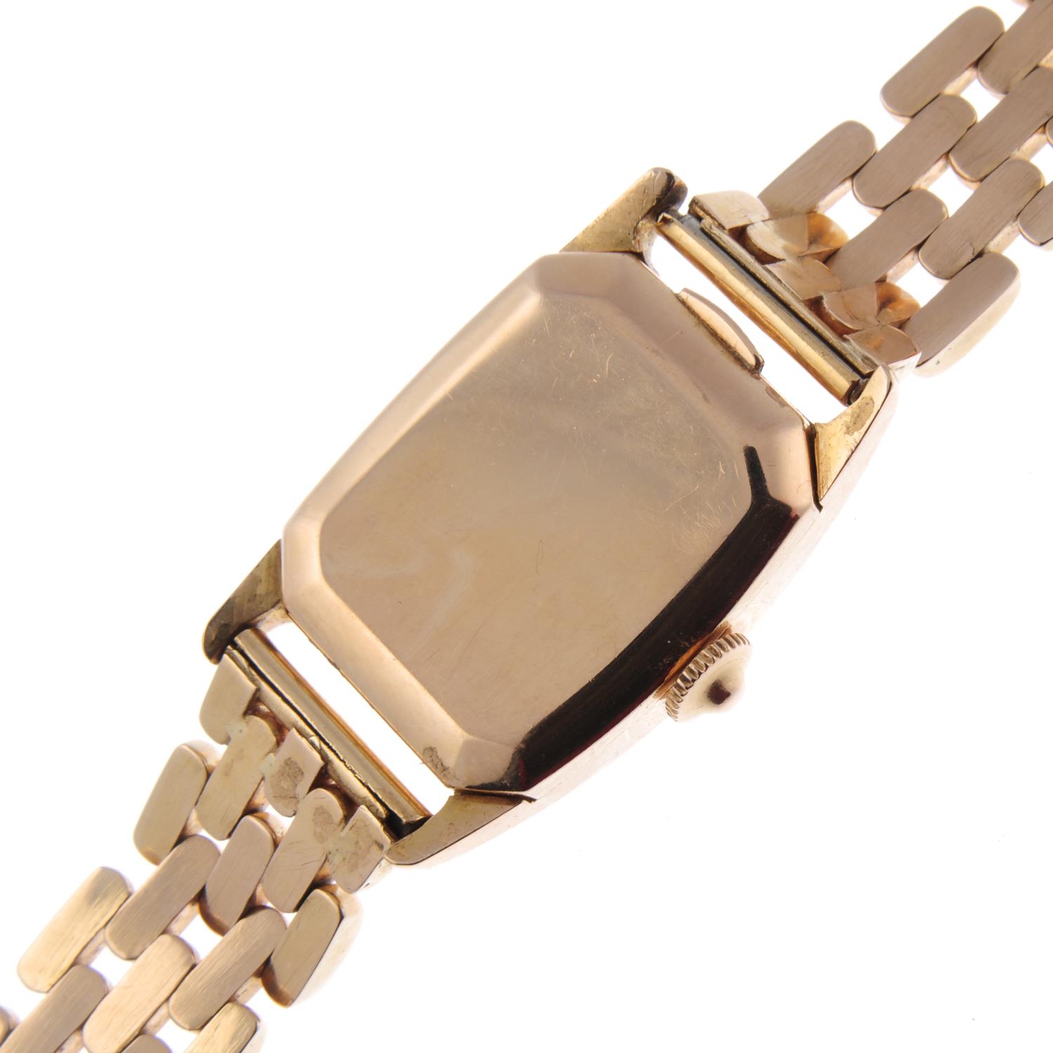 HAMILTON - a mid-size bracelet watch. - Image 4 of 4