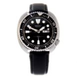 SEIKO - a gentleman's Divers wrist watch.