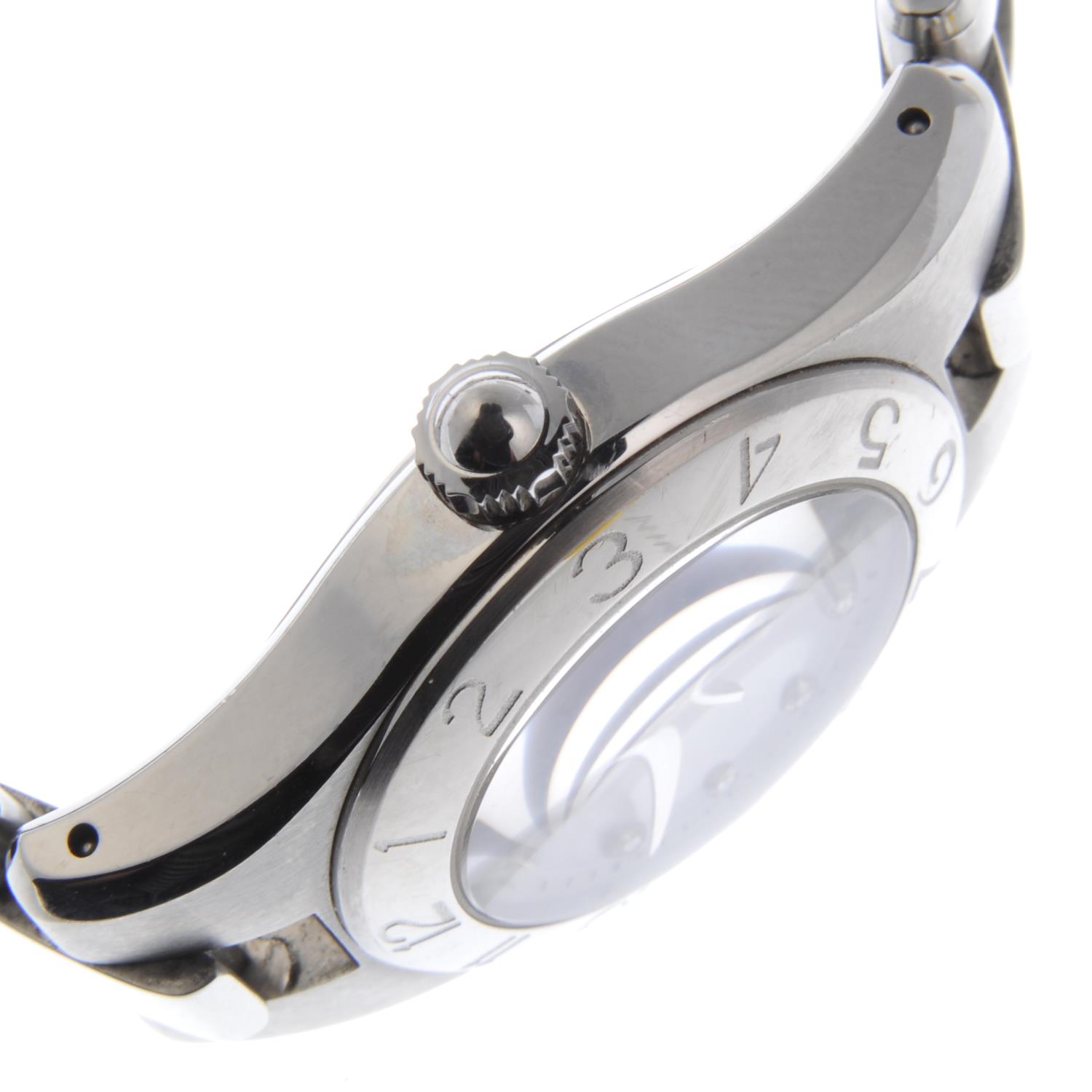 BAUME & MERCIER - a lady's Linea bracelet watch. - Image 3 of 6