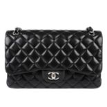 CHANEL - a Jumbo Classic Double Flap handbag.