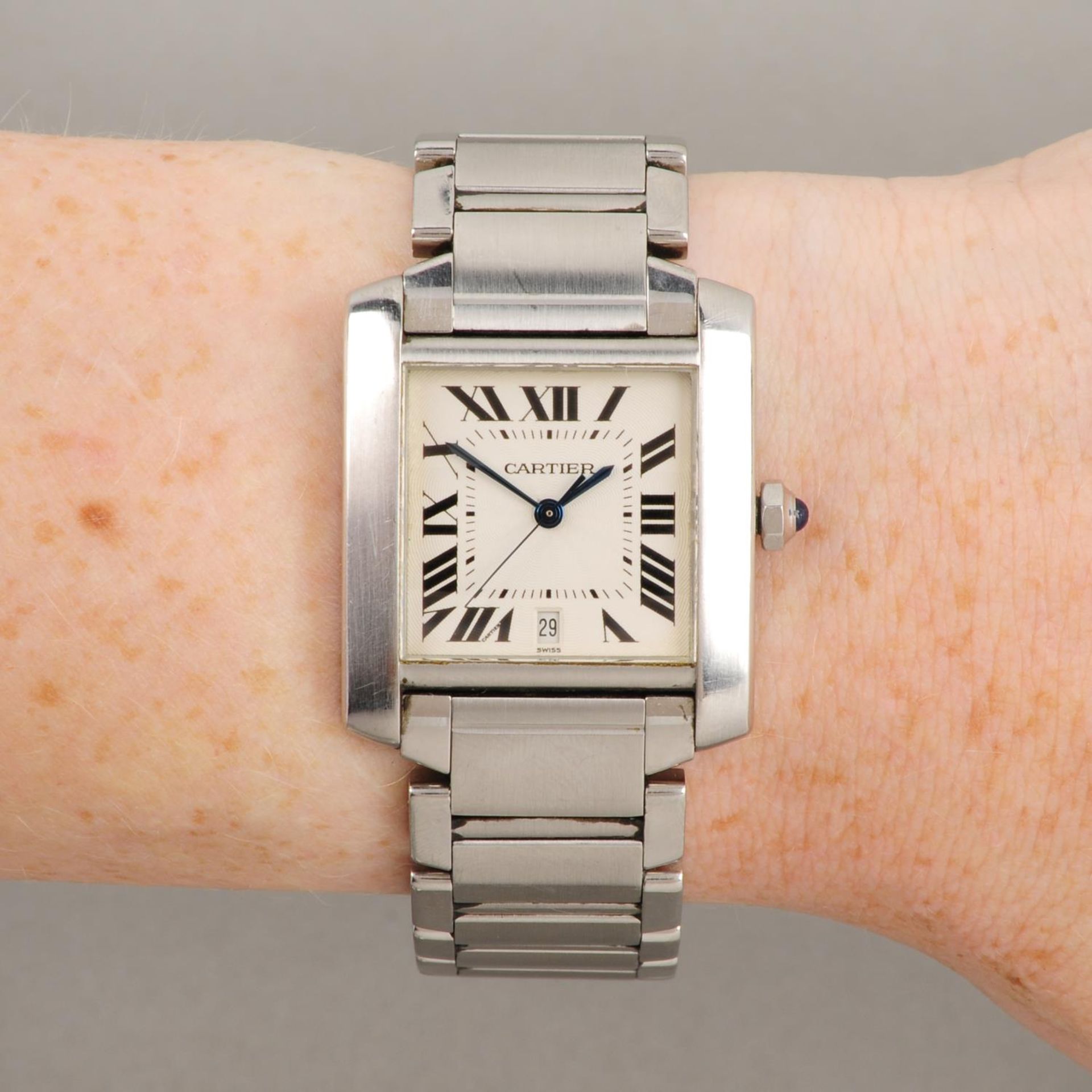 CARTIER - a mid-size Tank Francaise bracelet watch. - Image 3 of 5
