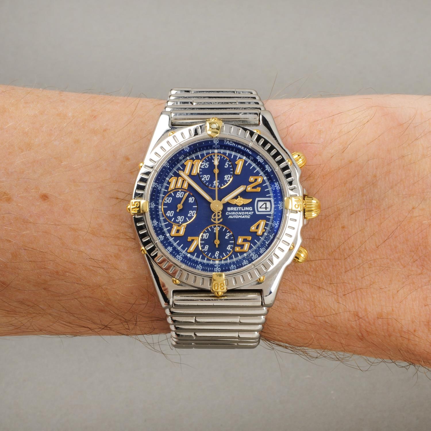 BREITLING - a gentleman's Chronomat Vitesse chronograph bracelet watch. - Image 3 of 7