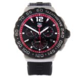 TAG HEUER - a gentleman's Formula 1 chronograph wrist watch.