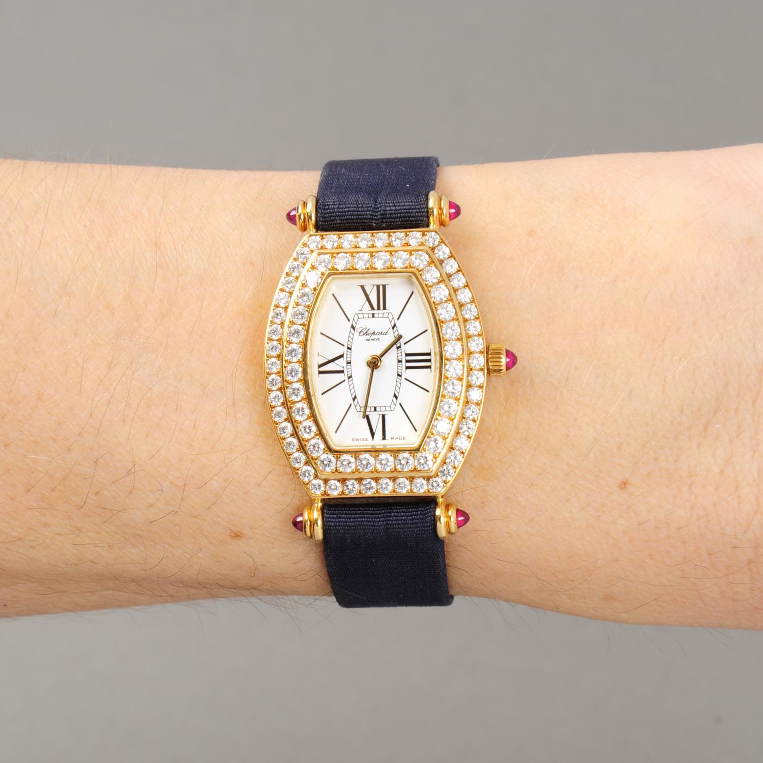 CHOPARD - a lady's wrist watch. 18ct yellow gold case with factory diamond set bezel. Numbered - Image 3 of 5