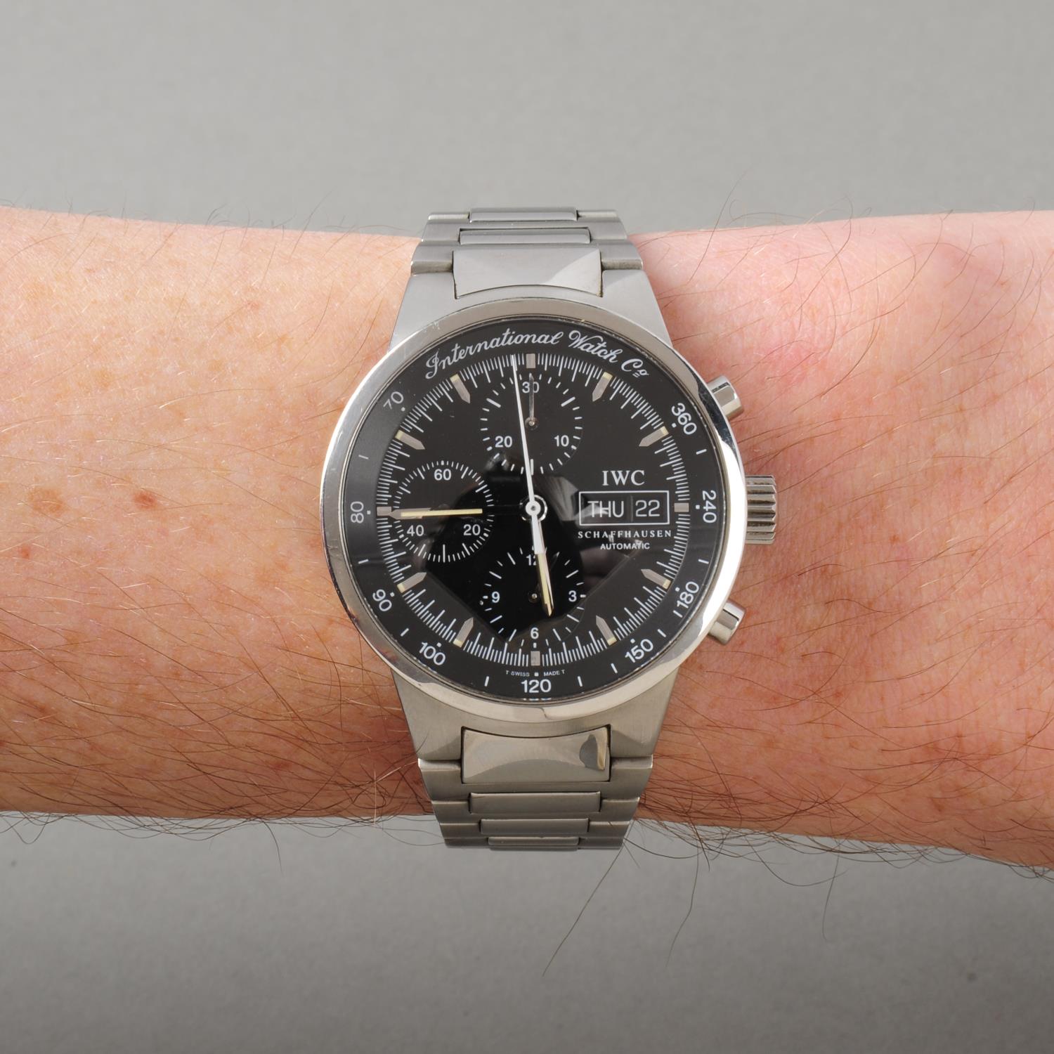 IWC - a gentleman's GST chronograph bracelet watch. Stainless steel case. Reference 3707, serial - Image 3 of 5