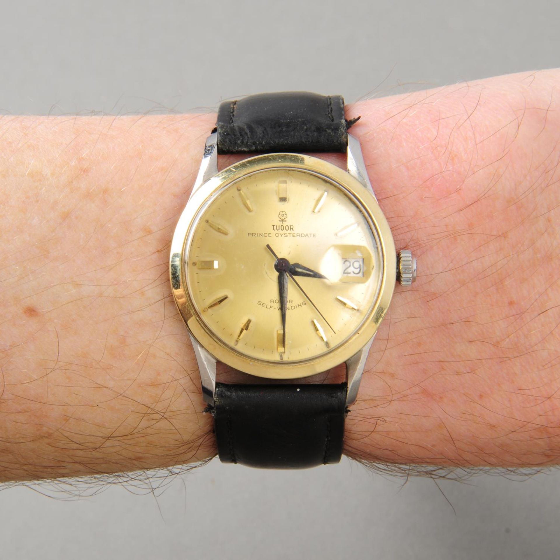 TUDOR - a gentleman's Prince Oysterdate wrist watch. Stainless steel case with yellow metal bezel. - Image 3 of 5