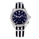 TAG HEUER - a gentleman's Aquaracer Alarm wrist watch. Stainless steel case with calibrated bezel.