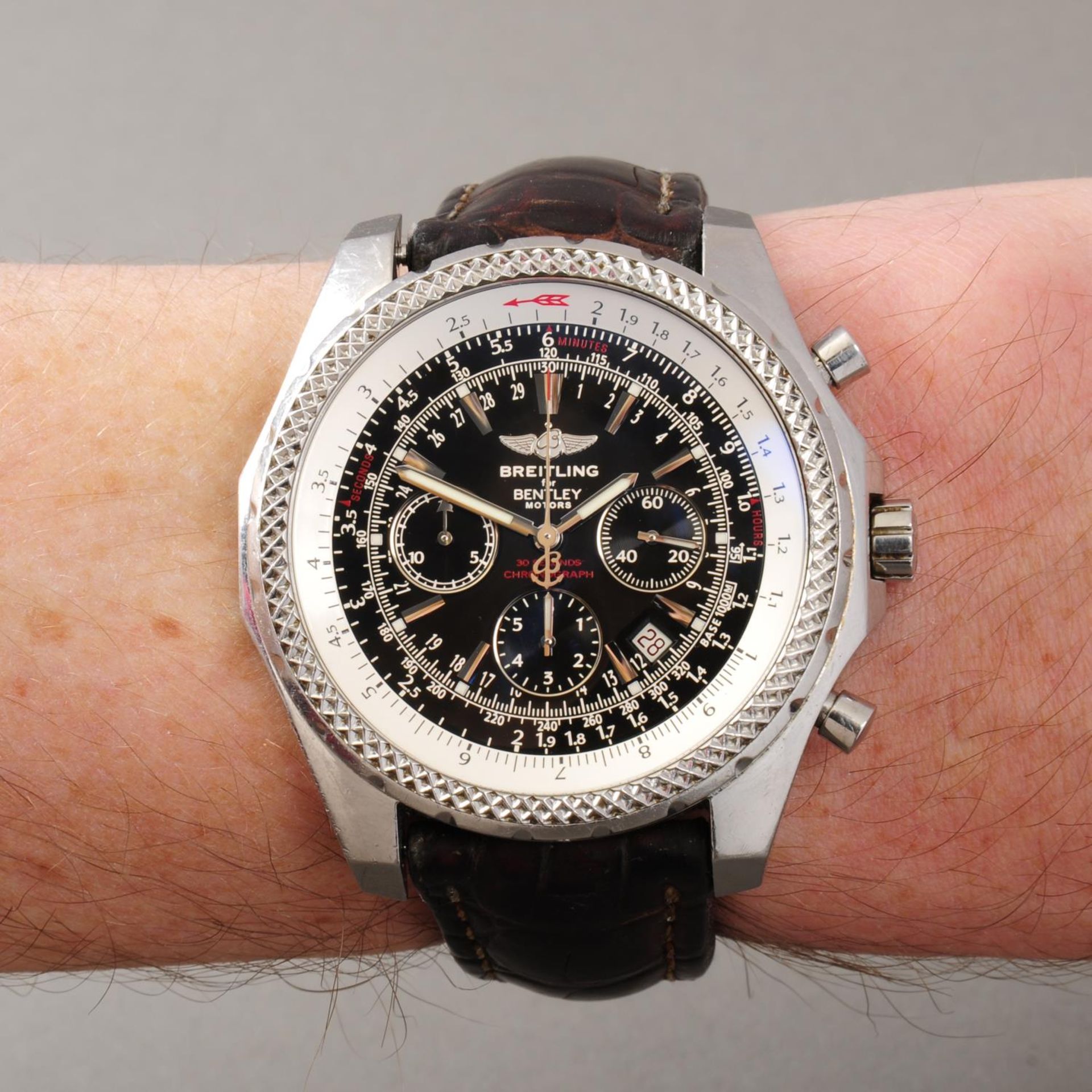 BREITLING - a gentleman's Breitling for Bentley chronograph wrist watch. Circa 2004. Stainless steel - Image 3 of 7