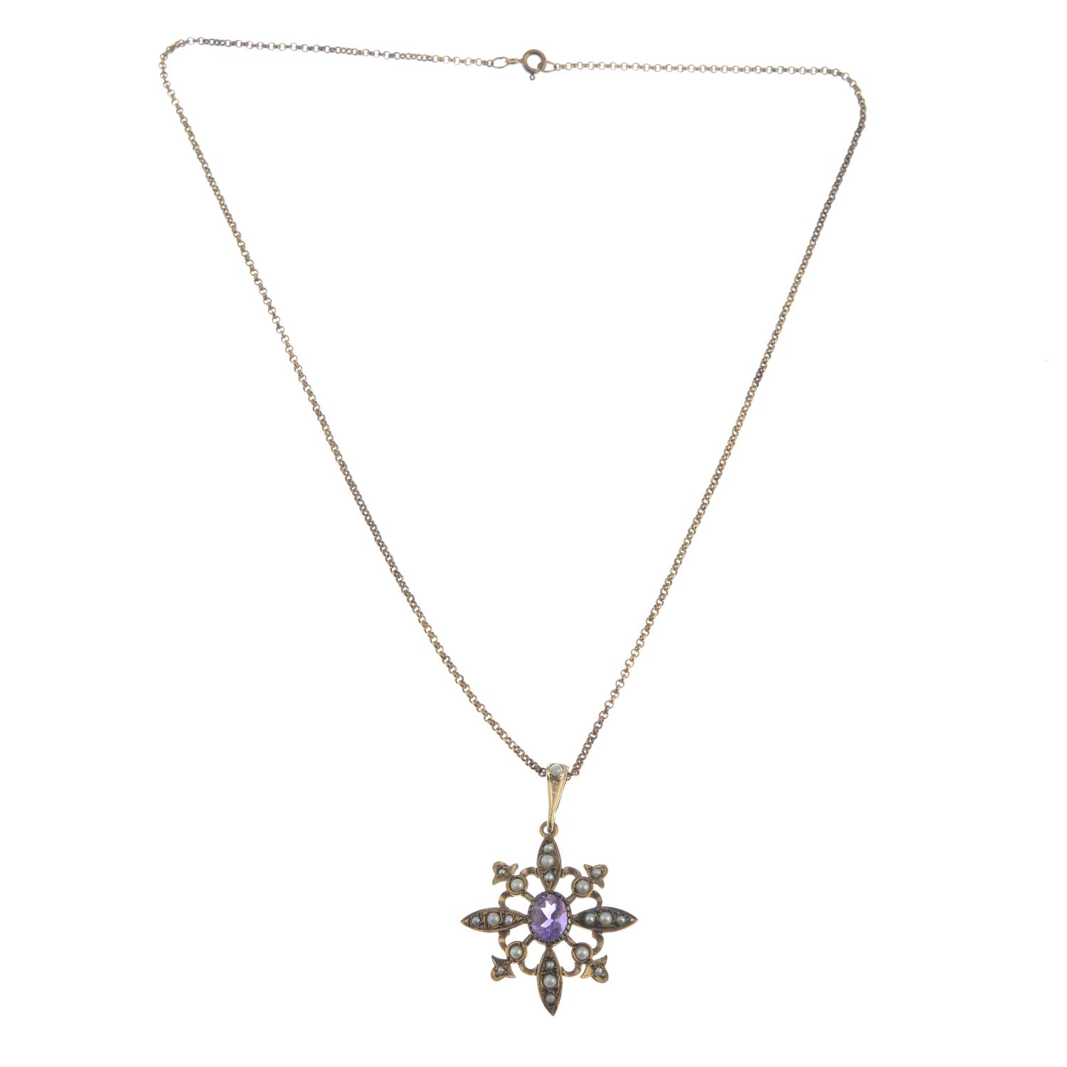 A 9ct gold amethyst and split pearl pendant, with 9ct gold chain. - Image 3 of 3