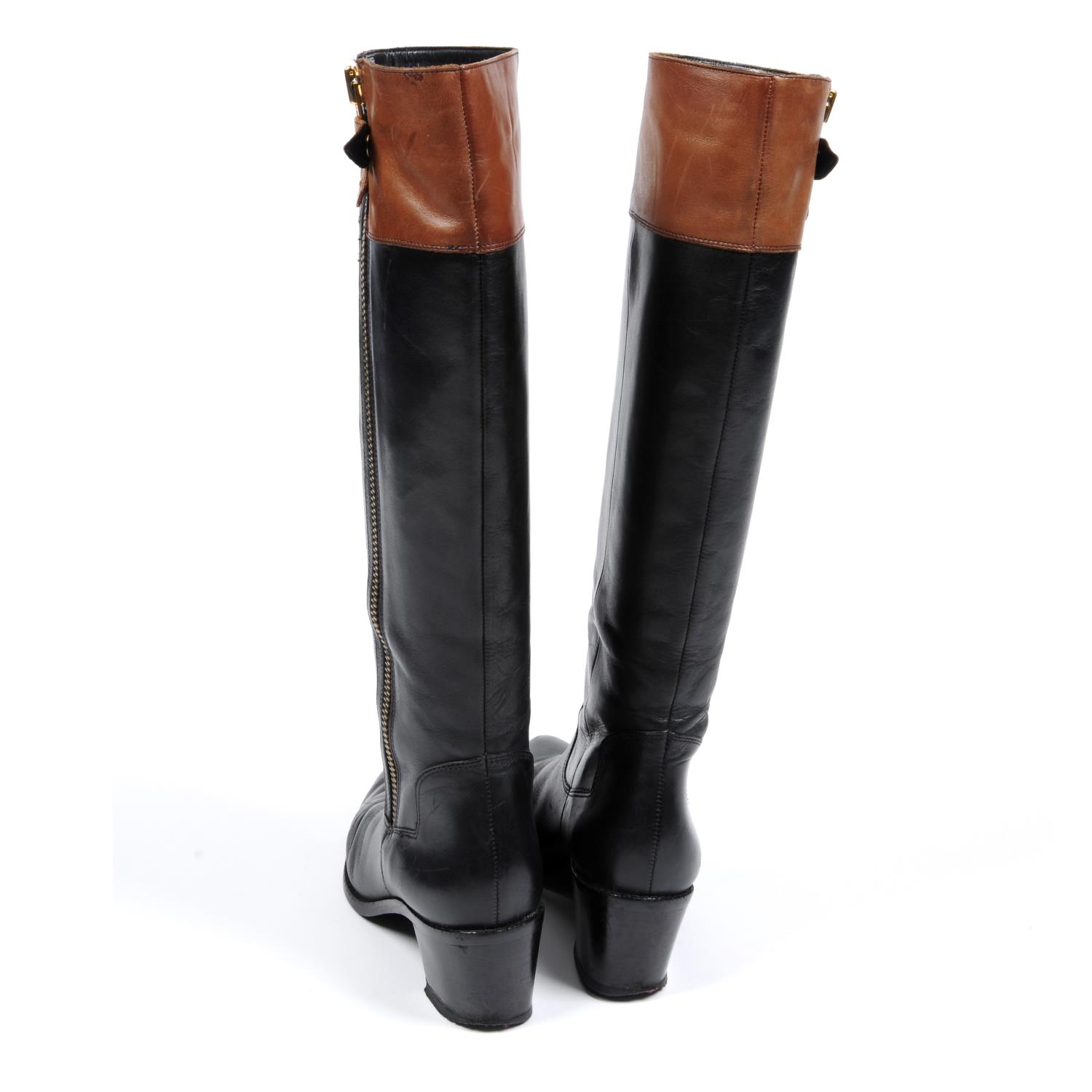 DIANE VON FURSTENBERG - a pair of leather knee-high boots. - Image 3 of 4