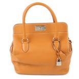 HERMÈS - a 2012 Toolbox 26 handbag.