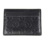 GUCCI - a Guccissima leather card holder.