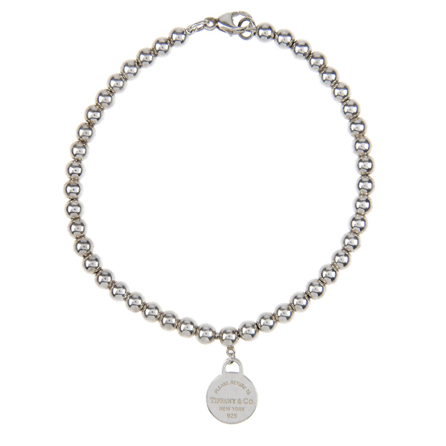 TIFFANY & CO. - a 'Return To Tiffany' bead bracelet.