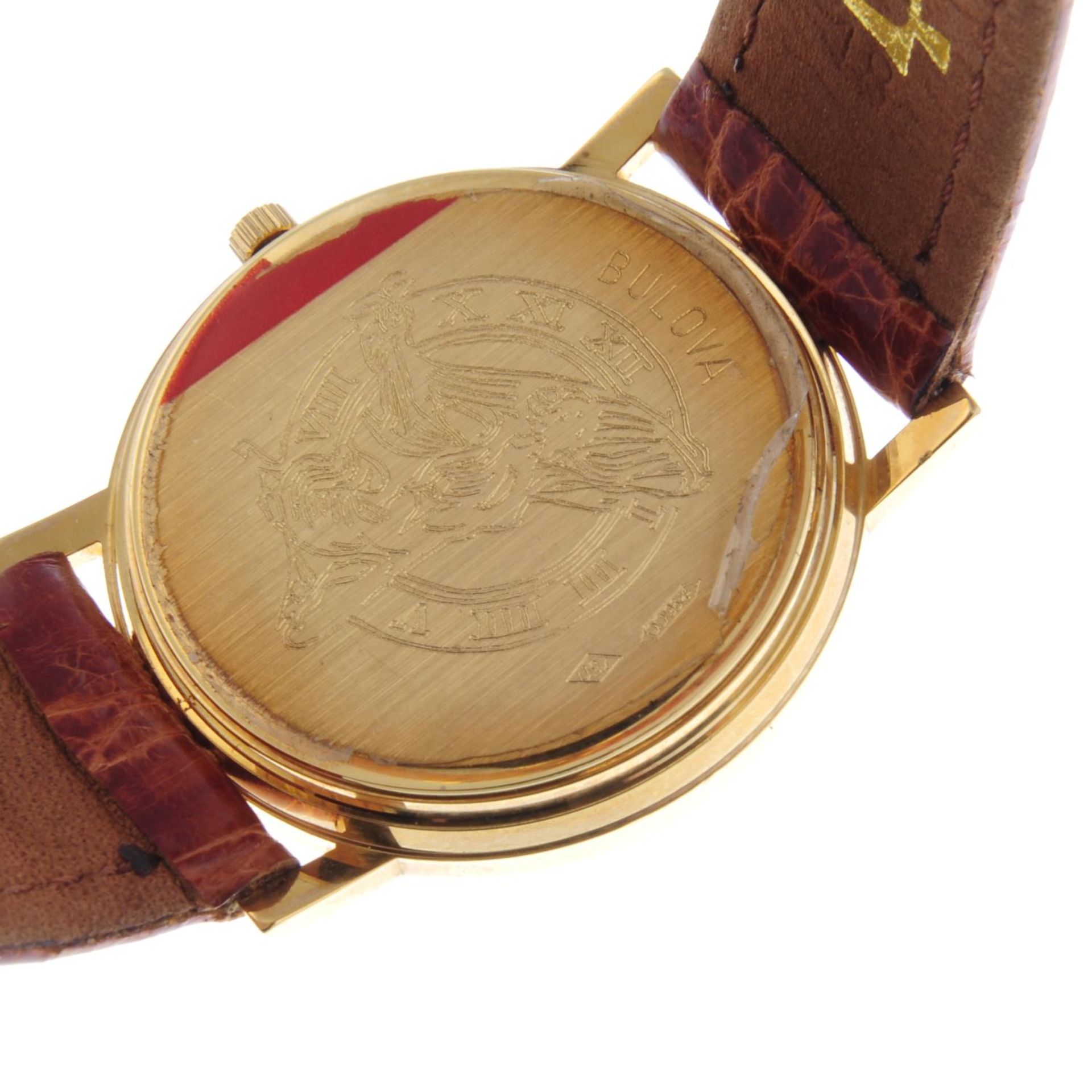 BULOVA - a gentleman's wrist watch. - Image 2 of 3