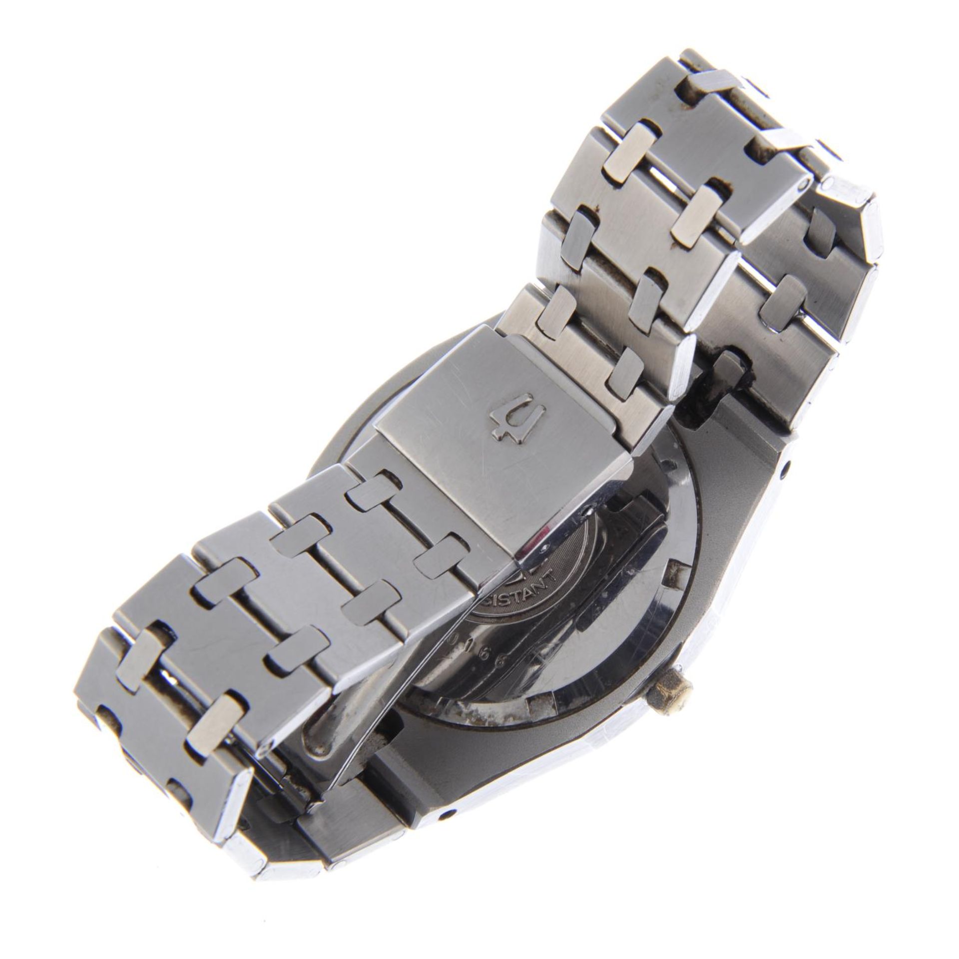 BULOVA - a gentleman's 'Royal Oak' bracelet watch. - Image 2 of 4