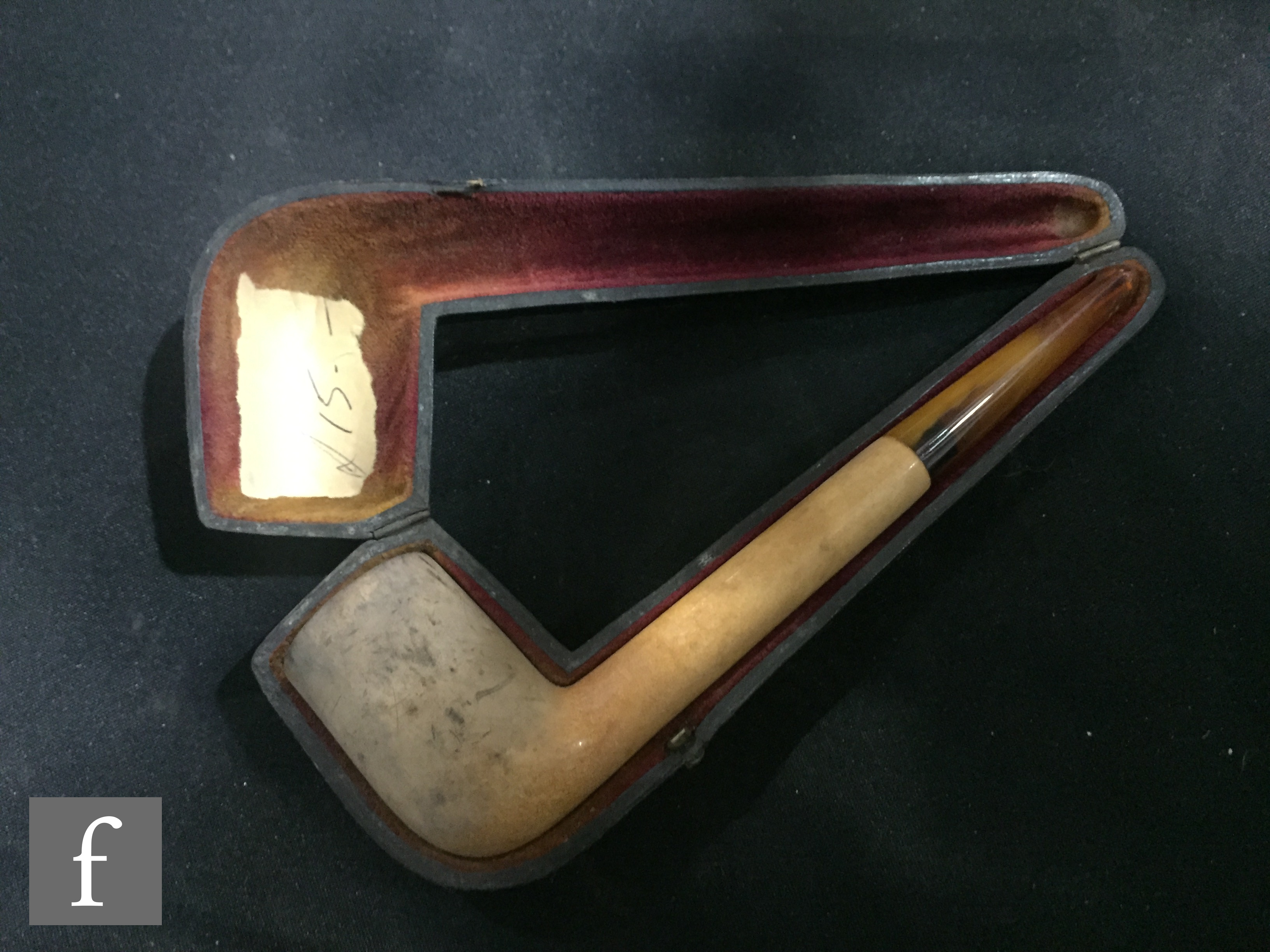 A collection of late 19th to early 20th Century cased Meerschaum pipes, including an example - Image 6 of 19