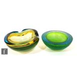 A small post war Italian Cenedese glass bowl with sommerso cased body in blue over green with a