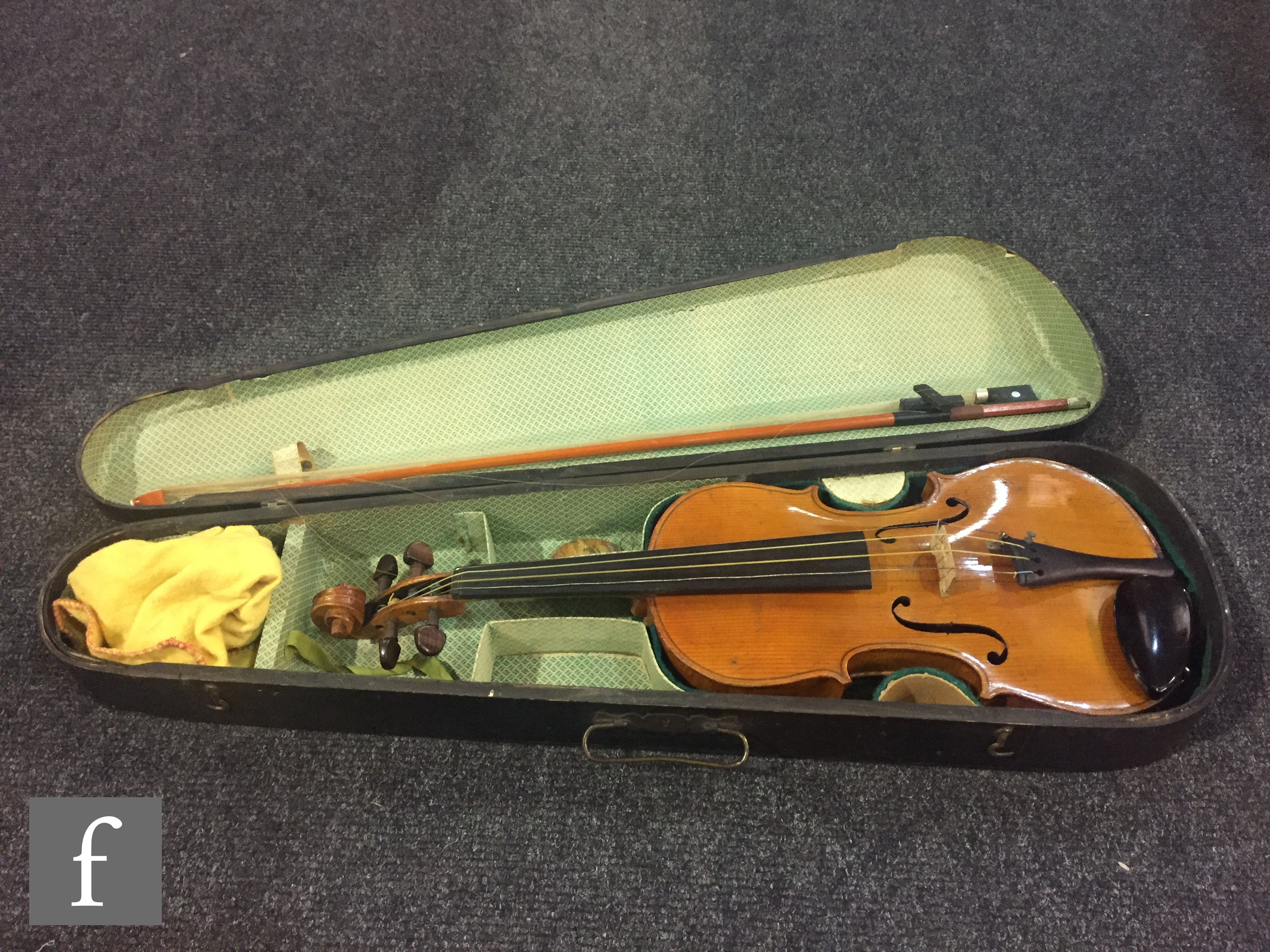 A late 19th to early 20th Century German violin, length of back 36cm, with later bow in black case. - Image 3 of 17