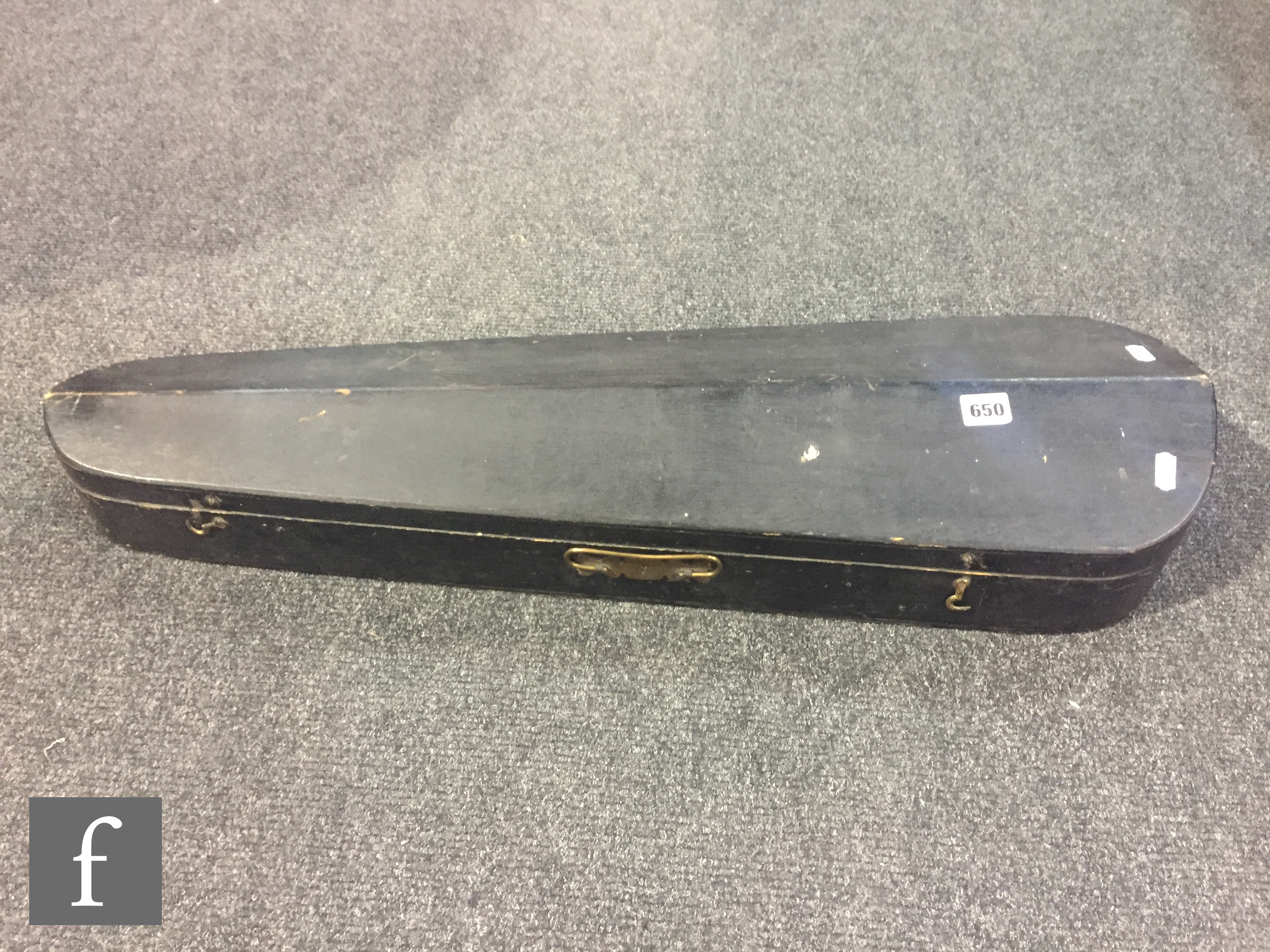 A late 19th to early 20th Century German violin, length of back 36cm, with later bow in black case. - Image 2 of 17