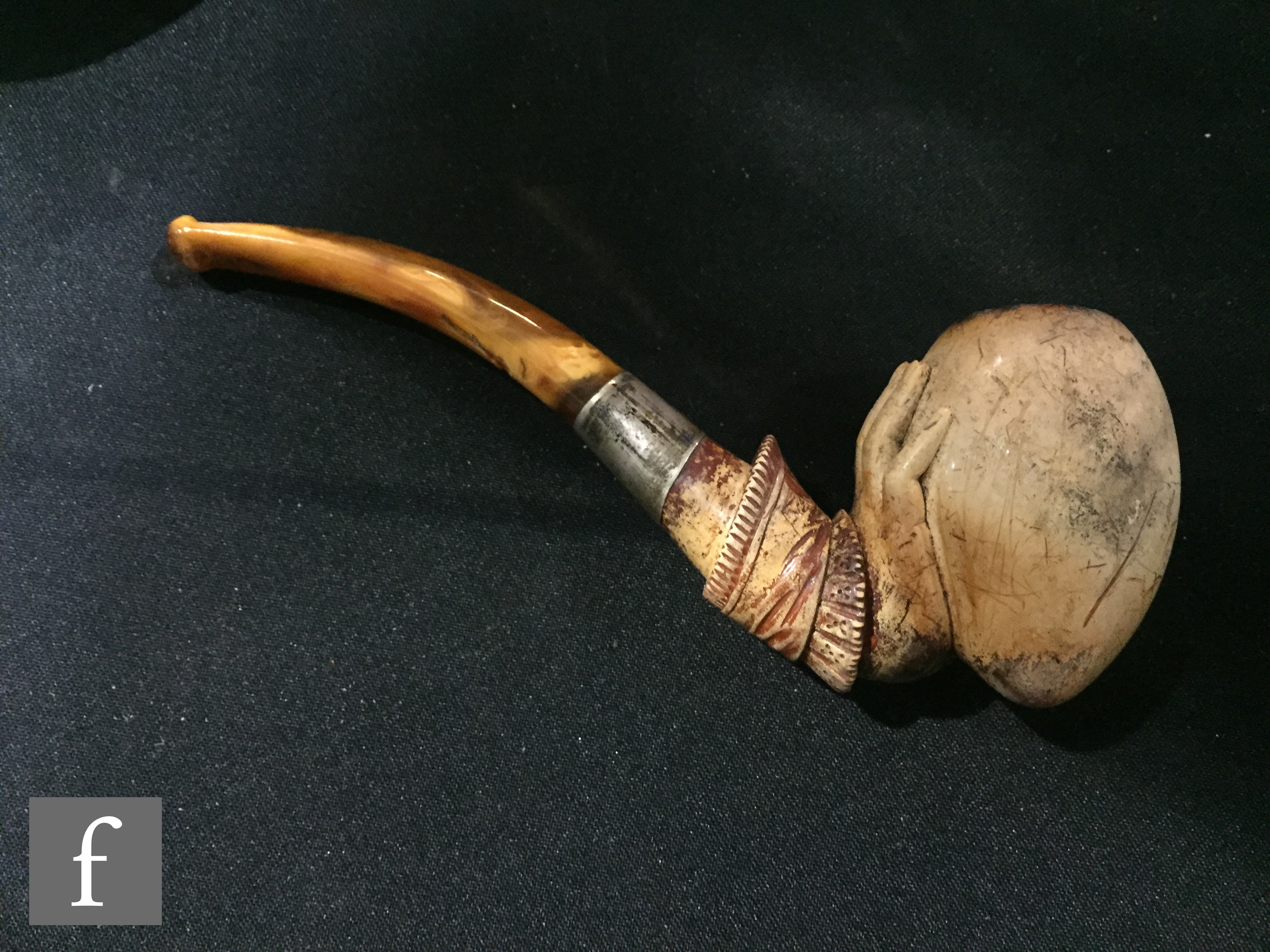 A collection of late 19th to early 20th Century cased Meerschaum pipes, including an example - Image 14 of 19