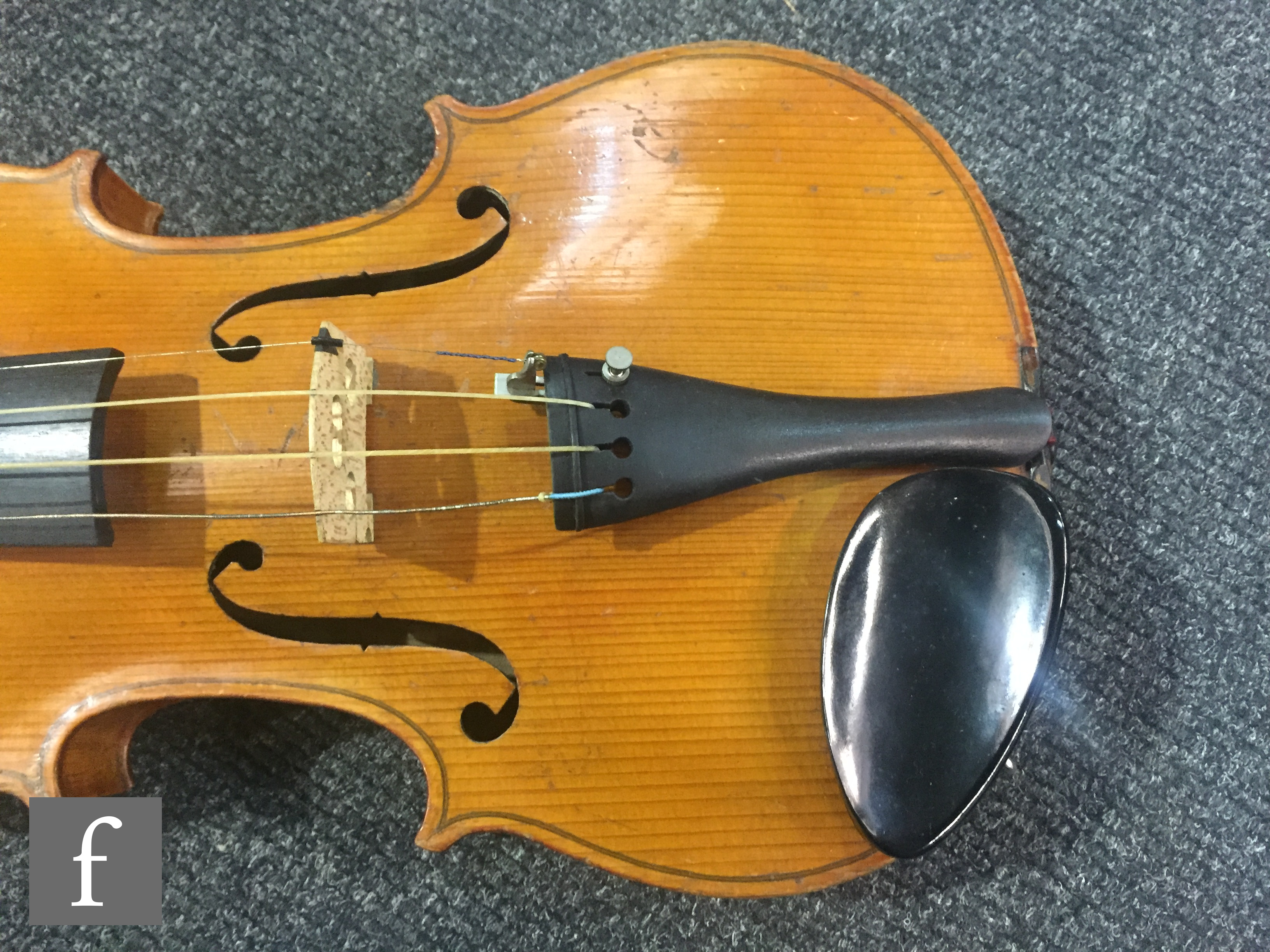 A late 19th to early 20th Century German violin, length of back 36cm, with later bow in black case. - Image 14 of 17