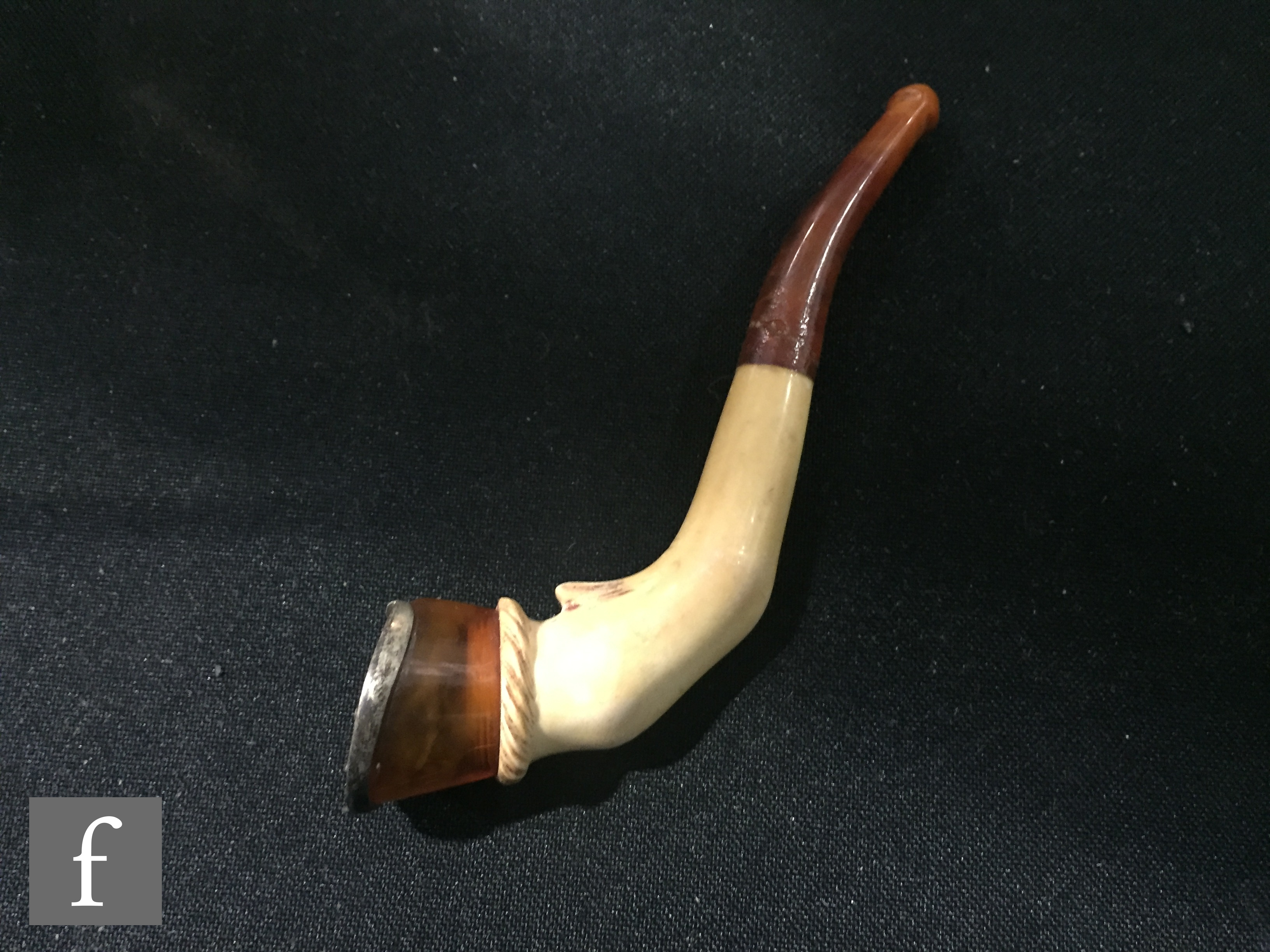 A collection of late 19th to early 20th Century cased Meerschaum pipes, including an example - Image 17 of 19