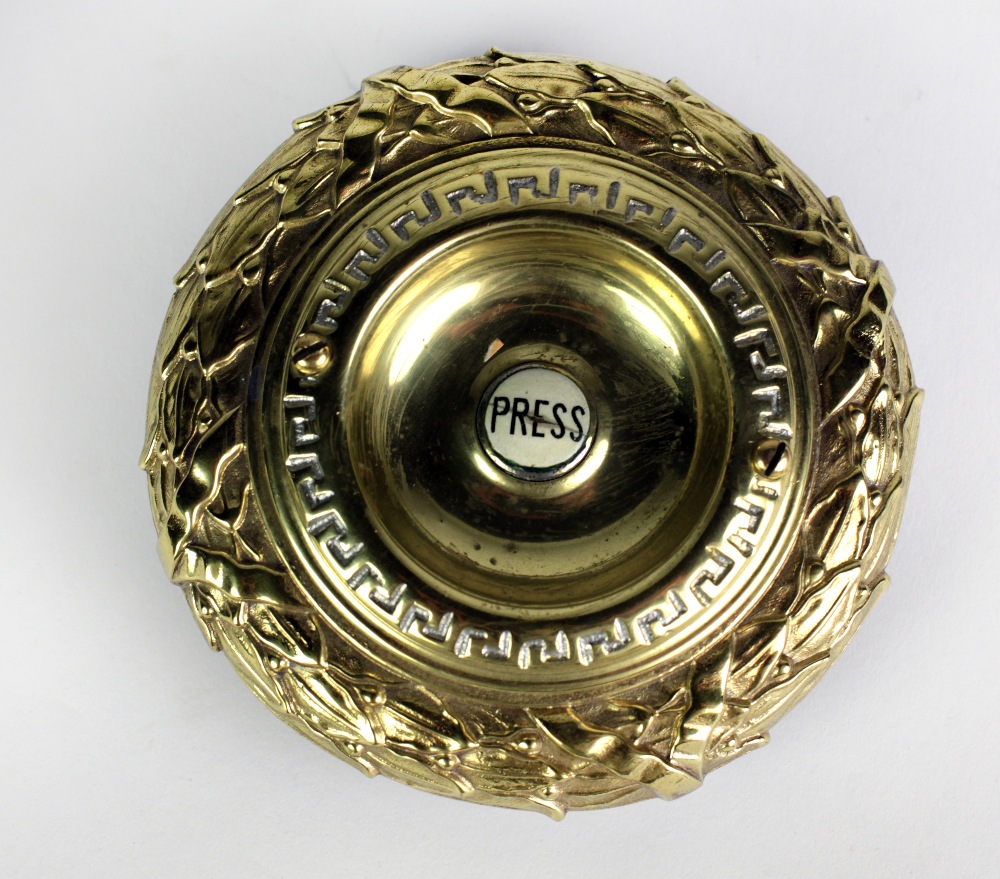 A fine heavy Victorian cast iron four brass wreath moulded Hall Door Bell Press, 15.5cms (6").