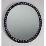 A good quality and attractive Irish 19th Century oval "Waterford" Wall Mirror,