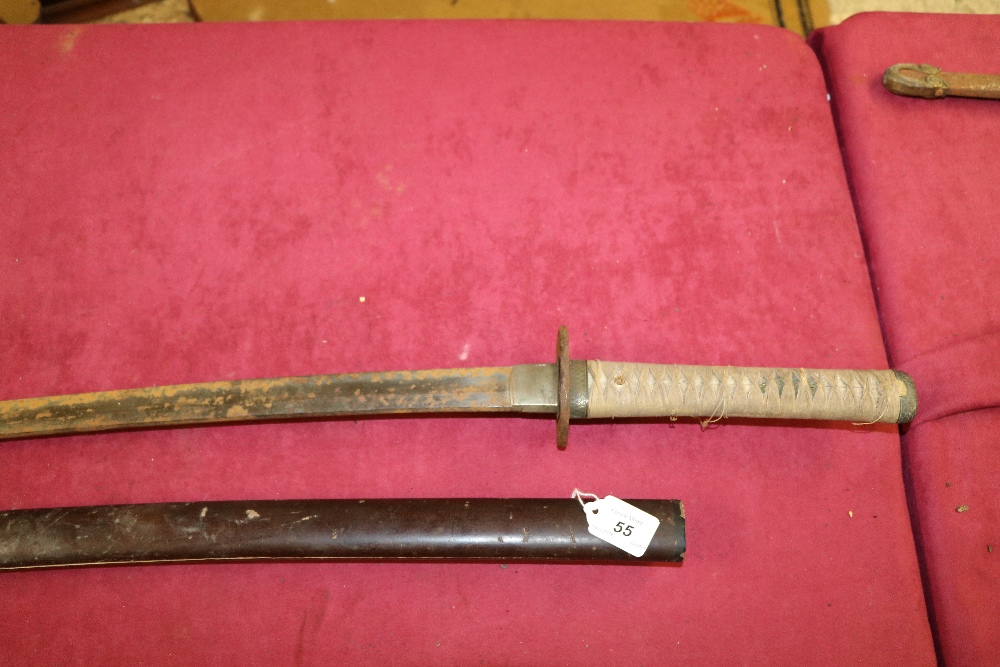 A Japanese Katana Sword, 25 1/2" blade (some rusting) plain metal tsuba, handle with brass mounts, - Image 16 of 16
