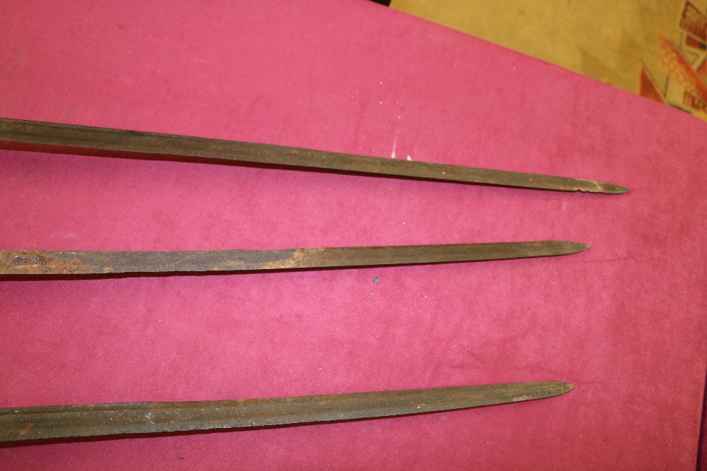 A rare matching set of 3, late 17th Century / early 18th basket hilted Cavalry Backswords, - Image 17 of 18
