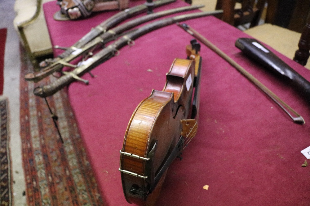 A late 19th Century Czechoslovakian Violin, labelled "Nicolaus Amatus, - Image 6 of 11